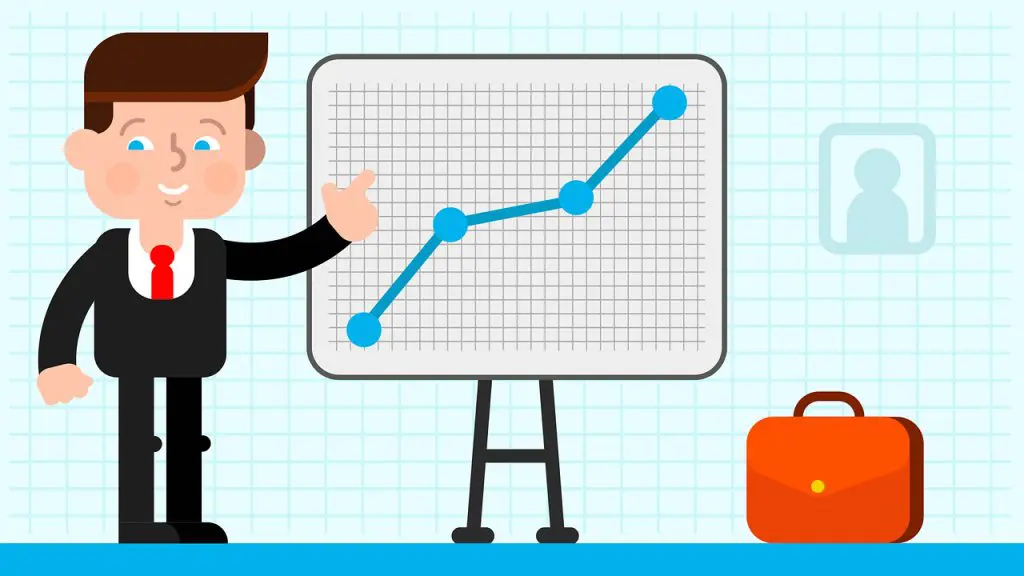 ¿Qué es la omnicanalidad en Big Data y cómo funciona? 3 imagen prediseñada: hombre analizando gráfico