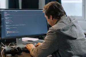 pexels-cottonbro-studio-6804080 fetch.abort() en JavaScript