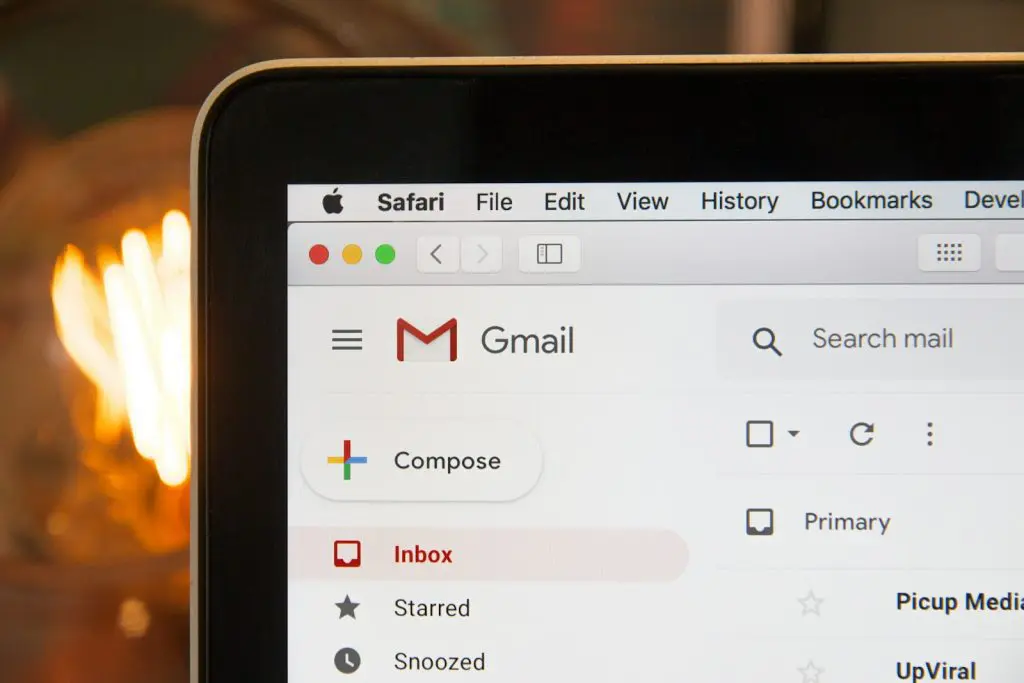 ¿Qué es el Marketing Digital y cómo funciona? 4 email marketing