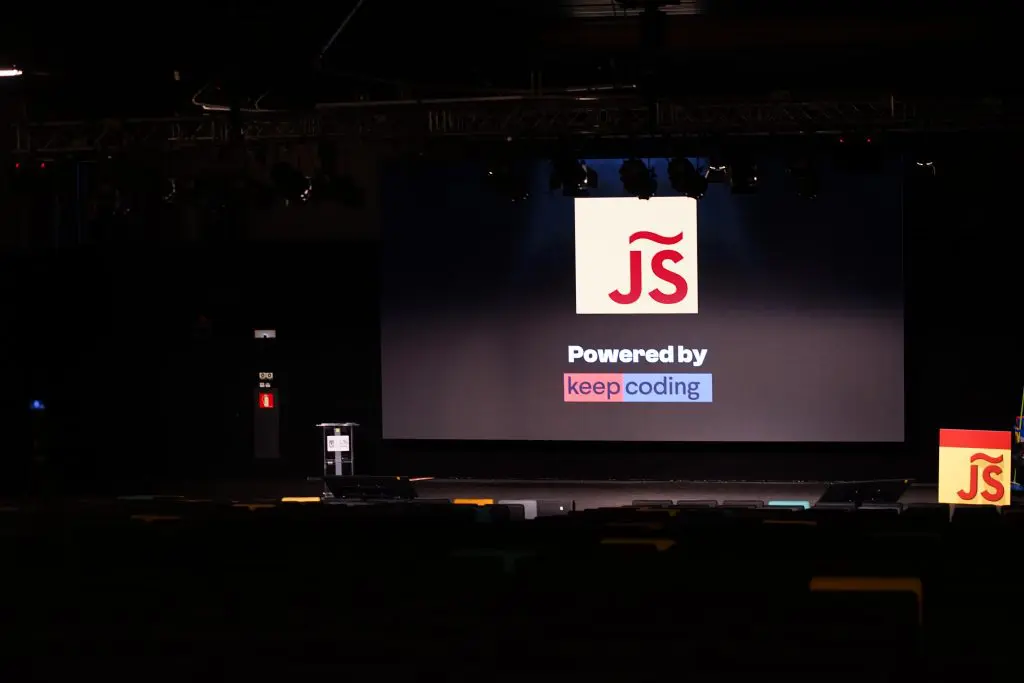 JSConf España 2025: El evento JavaScript más épico aterrizó en Madrid 26 JSConf