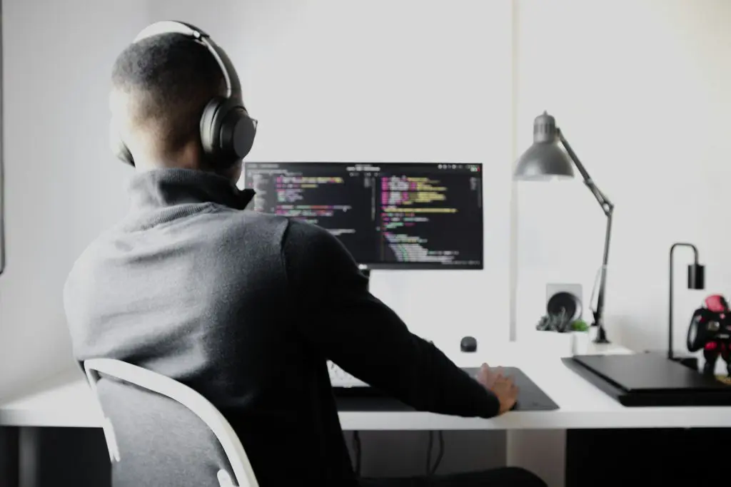 ¿Qué es un developer? El perfil digital más demandado 1 developer