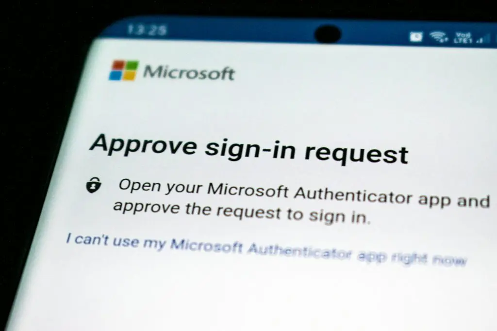 ¿Qué es Microsoft Authenticator? 1 Microsoft Authenticator