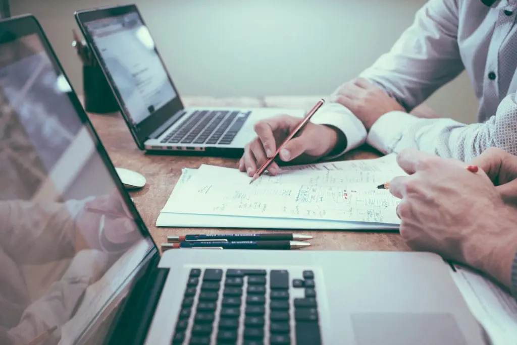 Futuro profesional de los auxiliares contables: De los números al mundo tech 1 futuro profesional de los auxiliares contables