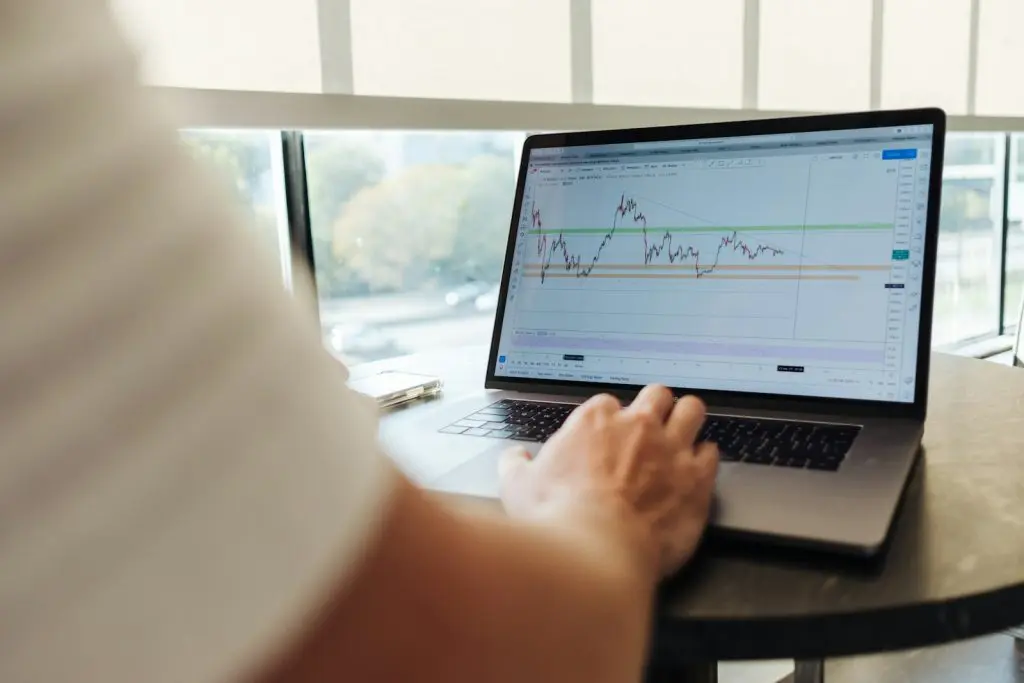 Big Data en Finanzas: ¿Cómo transformar el sector financiero con datos masivos? 1 big data en finanzas