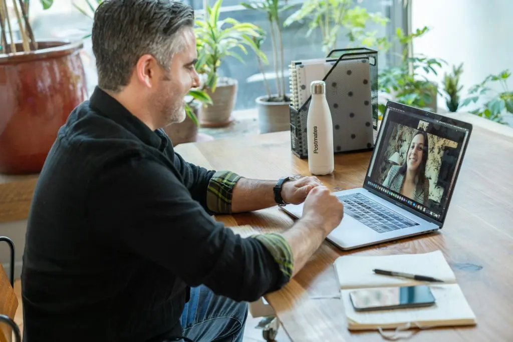 ¿Qué es el nearshoring y cómo puede mejorar tu empresa? 1 nearshoring