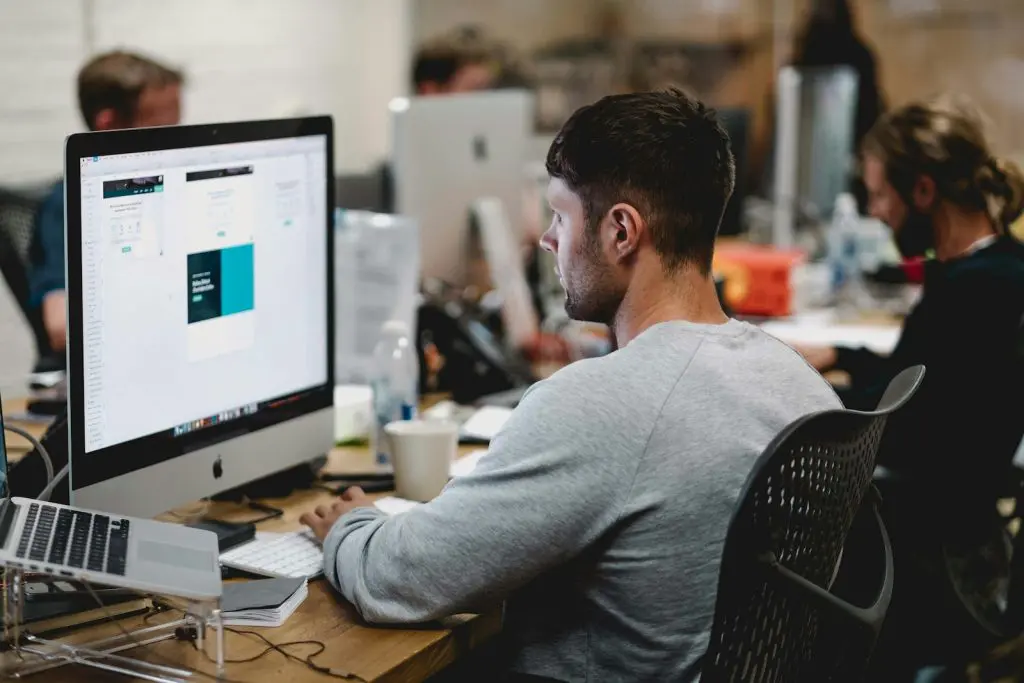 ¿Qué estudiar después de diseño gráfico?: Especializaciones con futuro profesional 1 qué estudiar después de diseño gráfico