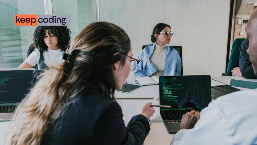 Bootcamp subvencionado: becas y formación intensiva en tecnología 1 Bootcamp subvencionado
