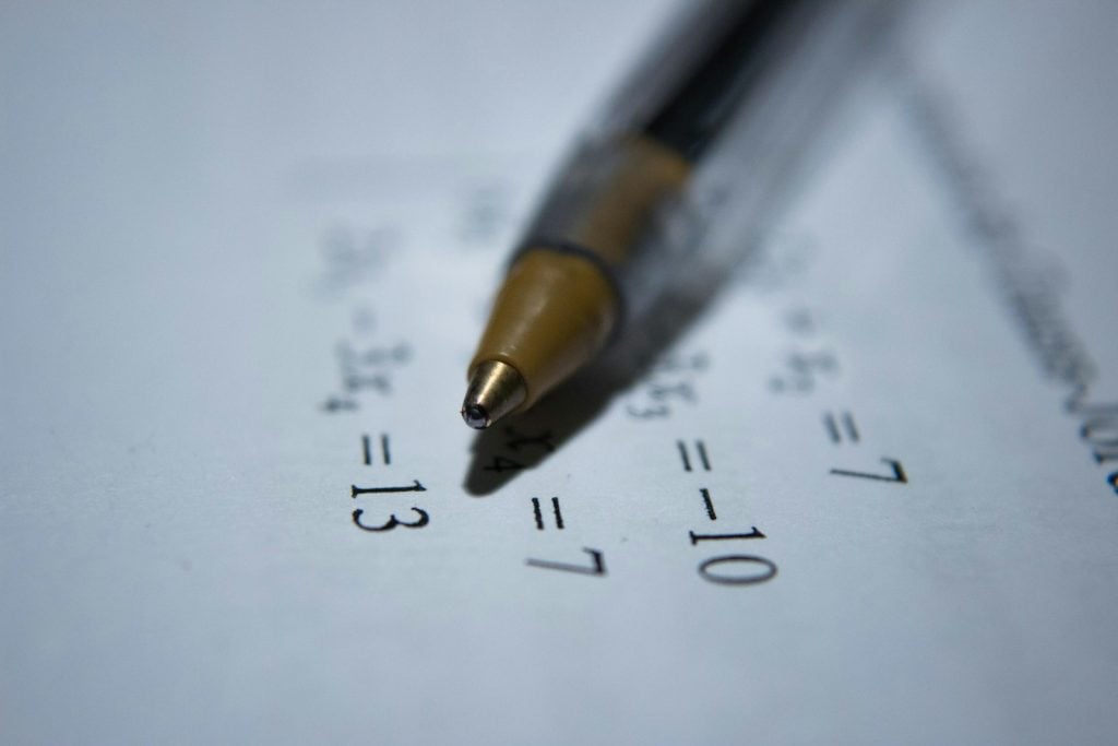 ¿Qué son las propiedades matemáticas? 1 propiedades matemáticas