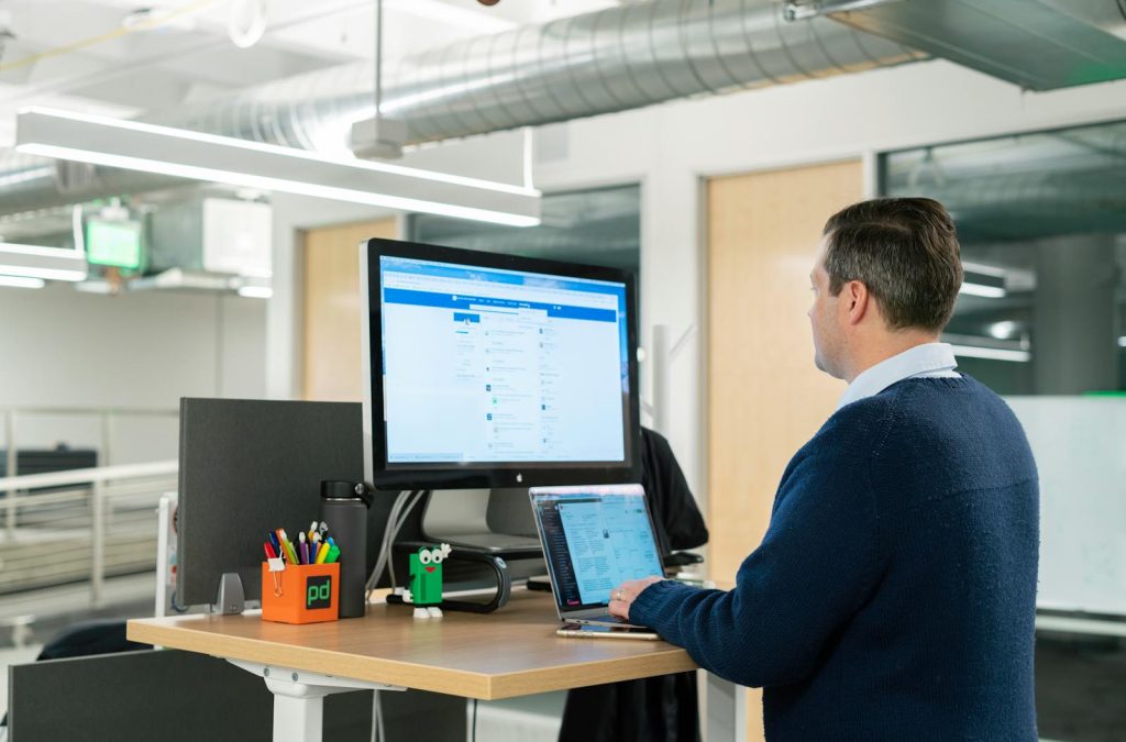 Cómo etiquetar en LinkedIn para aumentar tu visibilidad y networking 1 etiquetar en linkedin