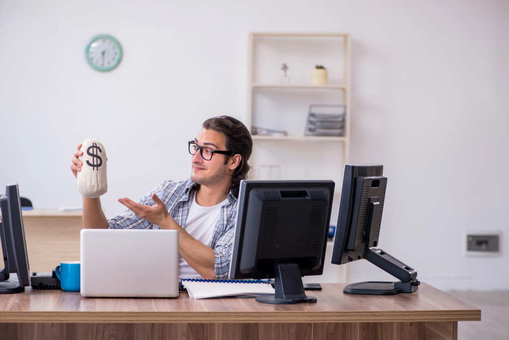 ¿Cuánto gana un programador en España? Salarios reales y consejos clave 1 ¿Cuánto gana un programador en España?
